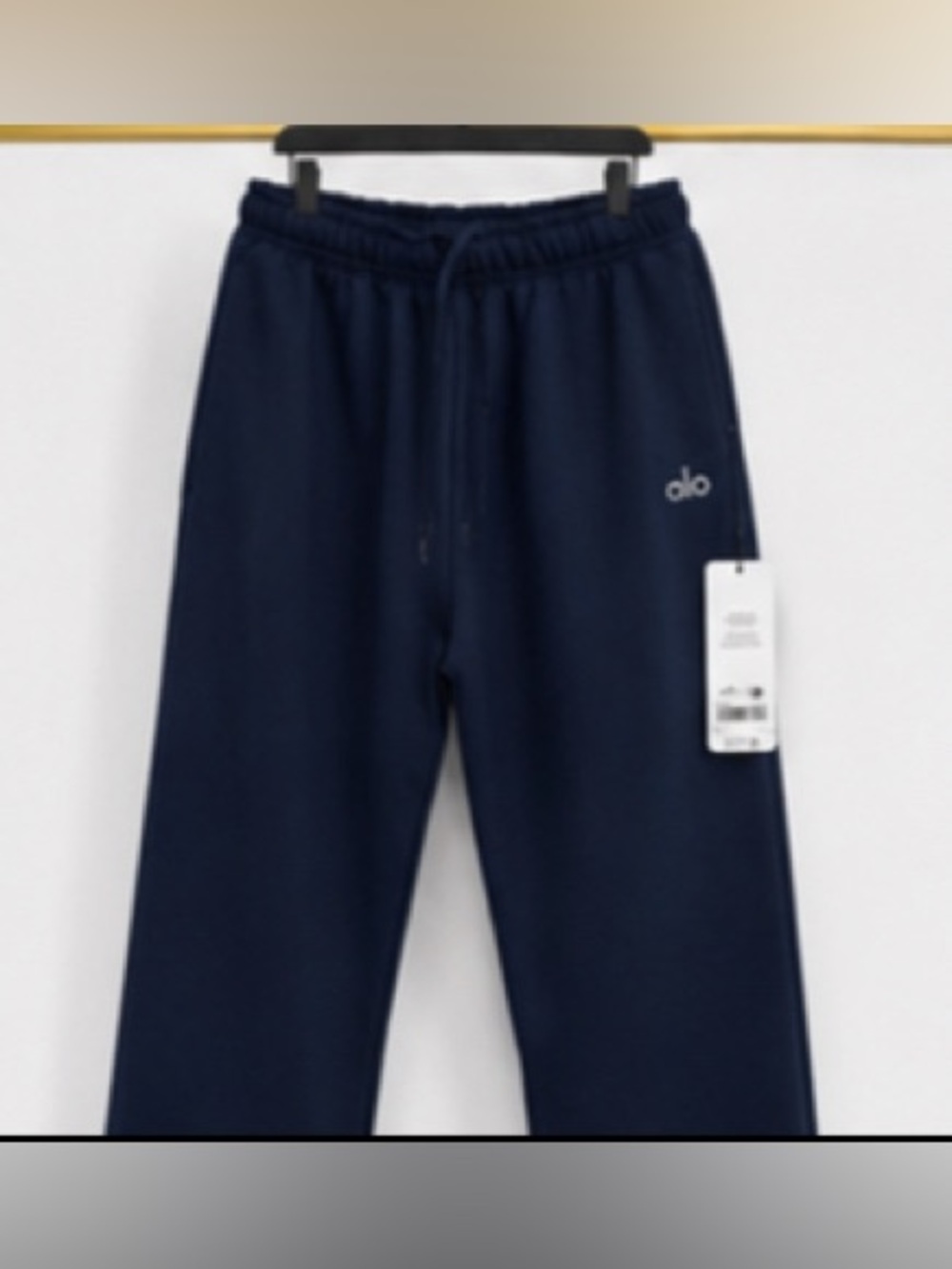 Navy Alo Sweater And Sweatpant Uncuffed Set - Picture 3 of 3